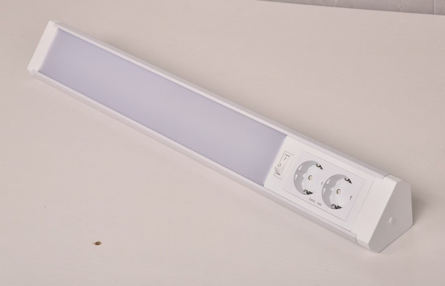 LED filament bulb — reference 5